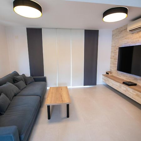Villa Lipovac Trogir Buitenkant foto