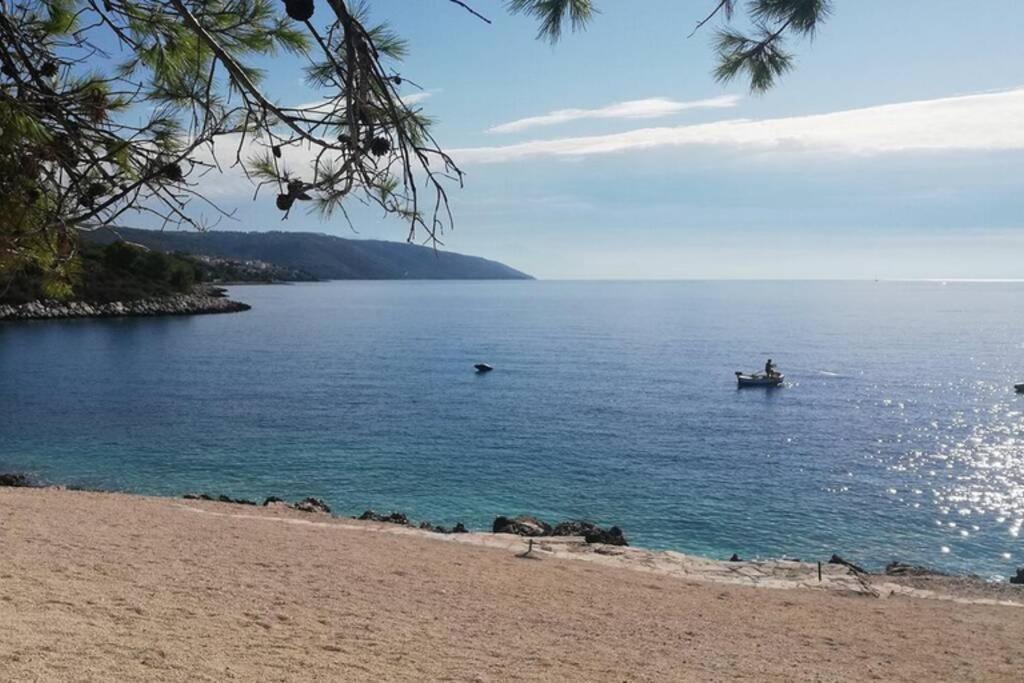 Villa Lipovac Trogir Buitenkant foto