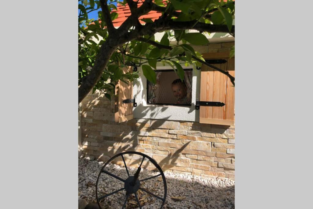 Villa Lipovac Trogir Buitenkant foto
