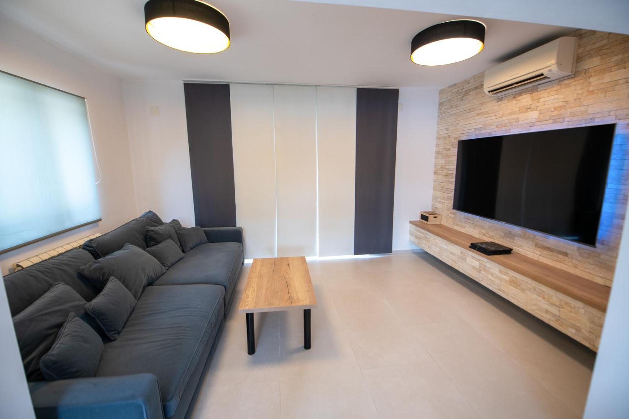 Villa Lipovac Trogir Buitenkant foto